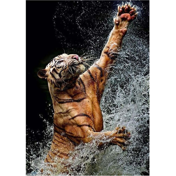 Tiger in the water-Crystal Diamond Painting